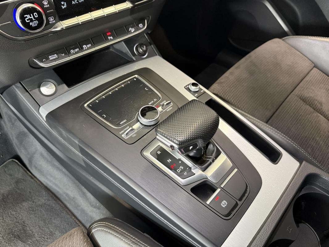 Audi Q5 - Photo 24
