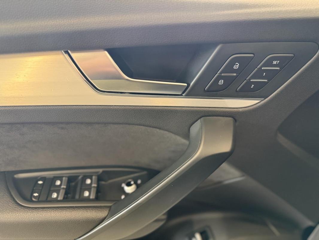 Audi Q5 - Photo 32