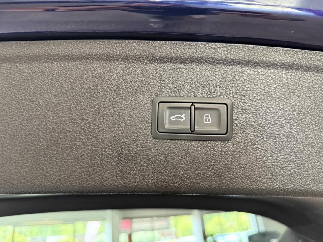 Audi Q5 - Photo 36