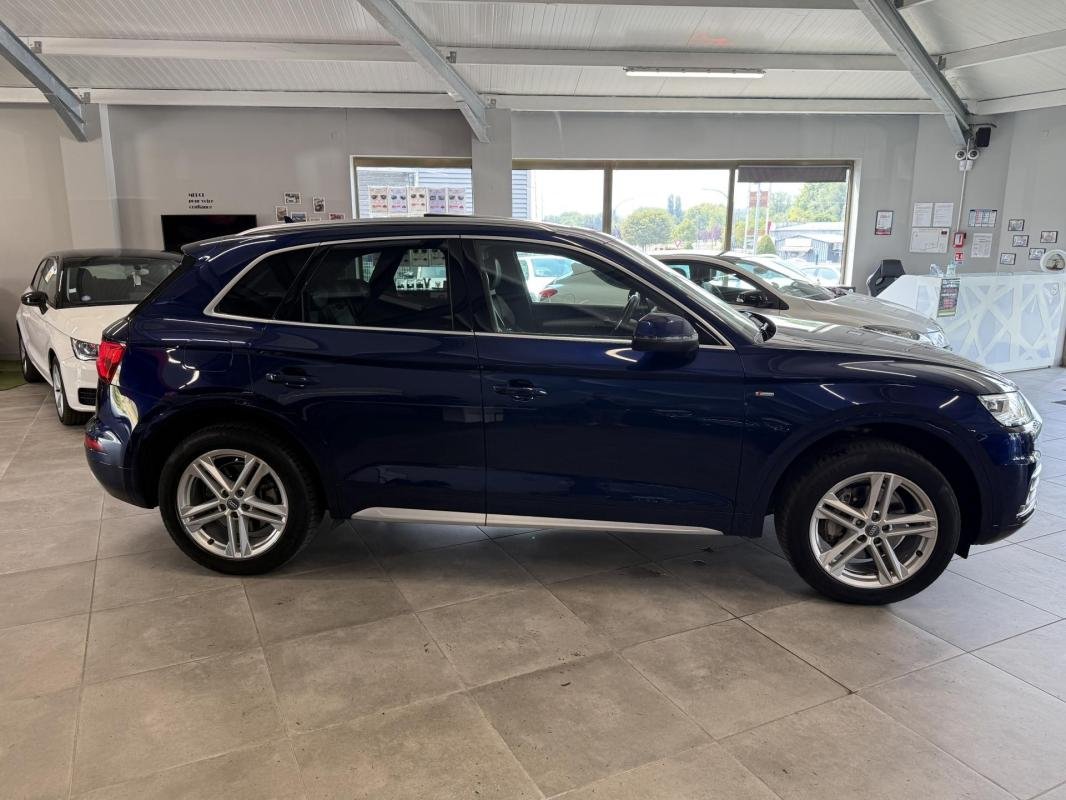 Audi Q5 - Photo 6