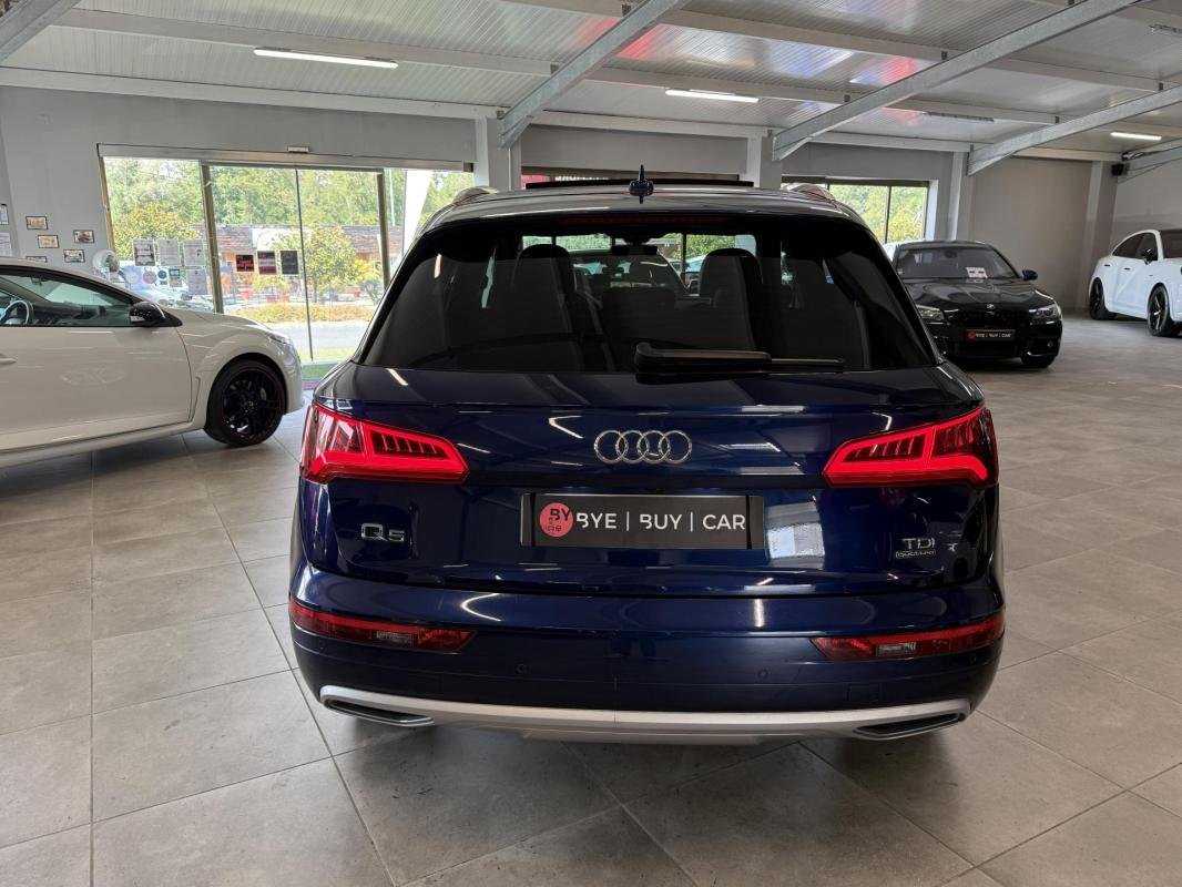 Audi Q5 - Photo 8