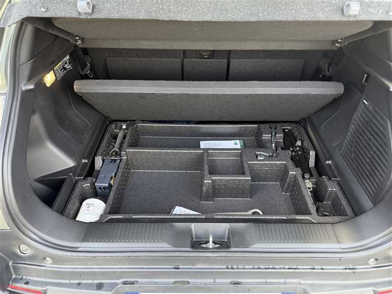 Suzuki e-vitara - Photo 18