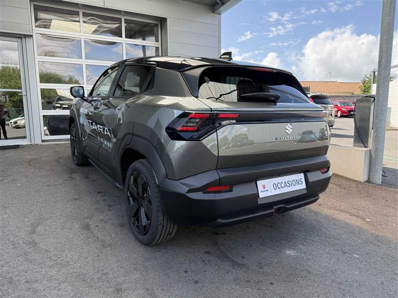 Suzuki e-vitara - Photo 20