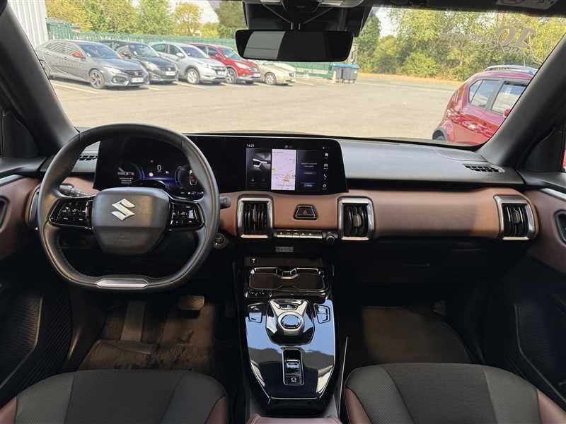 Suzuki e-vitara - Photo 8