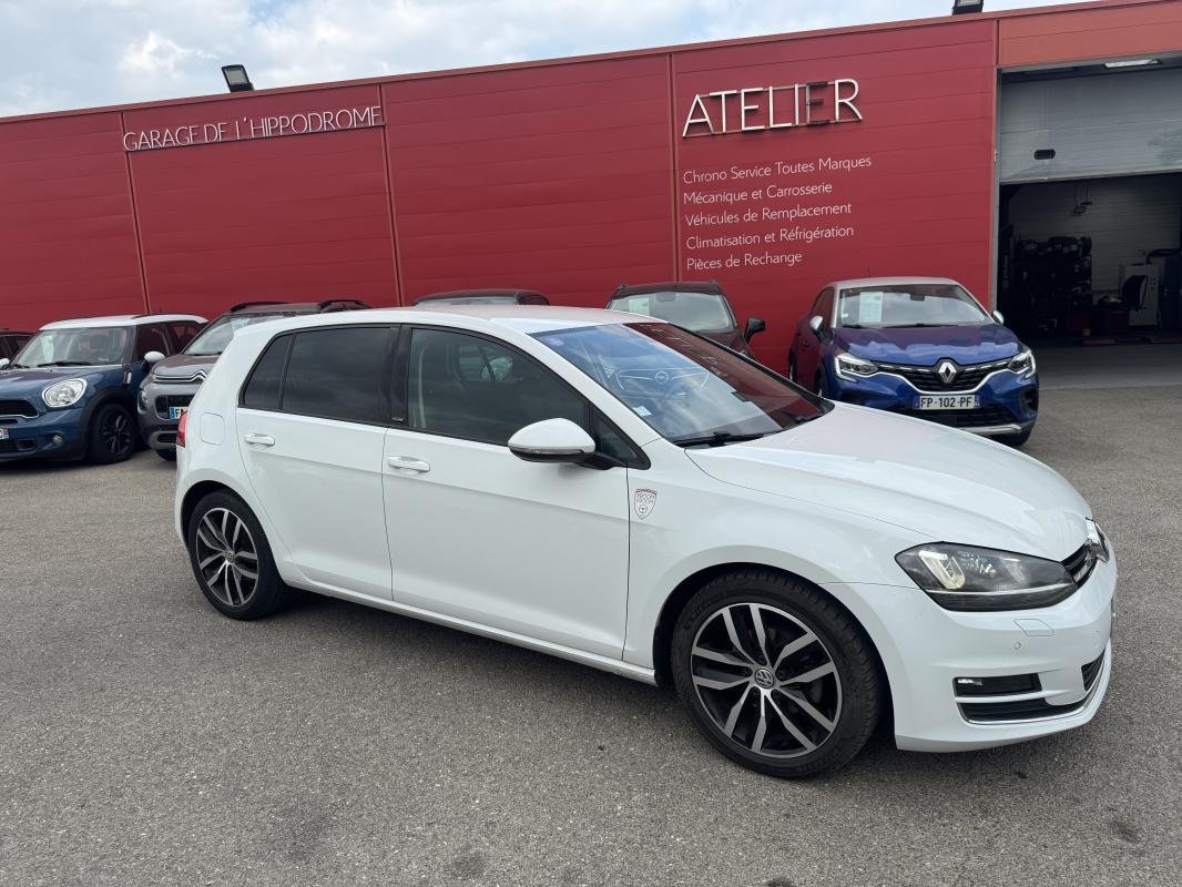 Volkswagen Golf - Photo 3