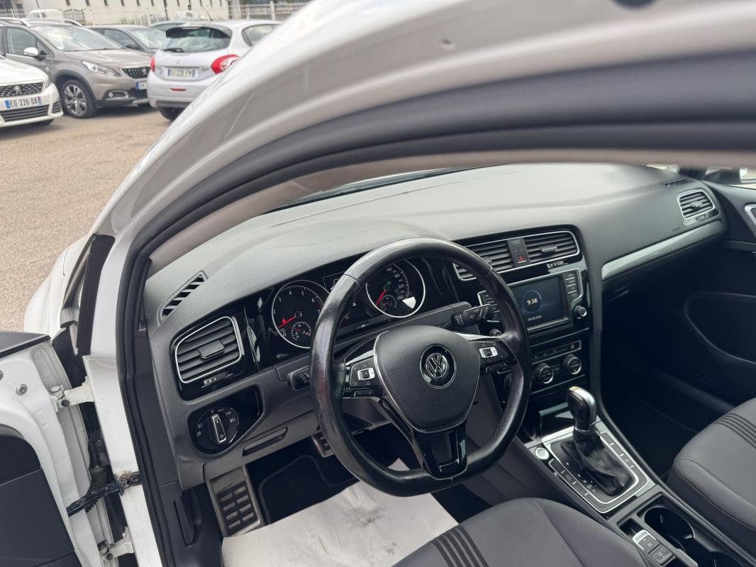Volkswagen Golf - Photo 5