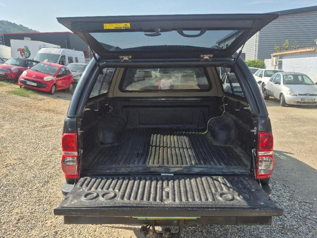Toyota Hilux - Photo 19