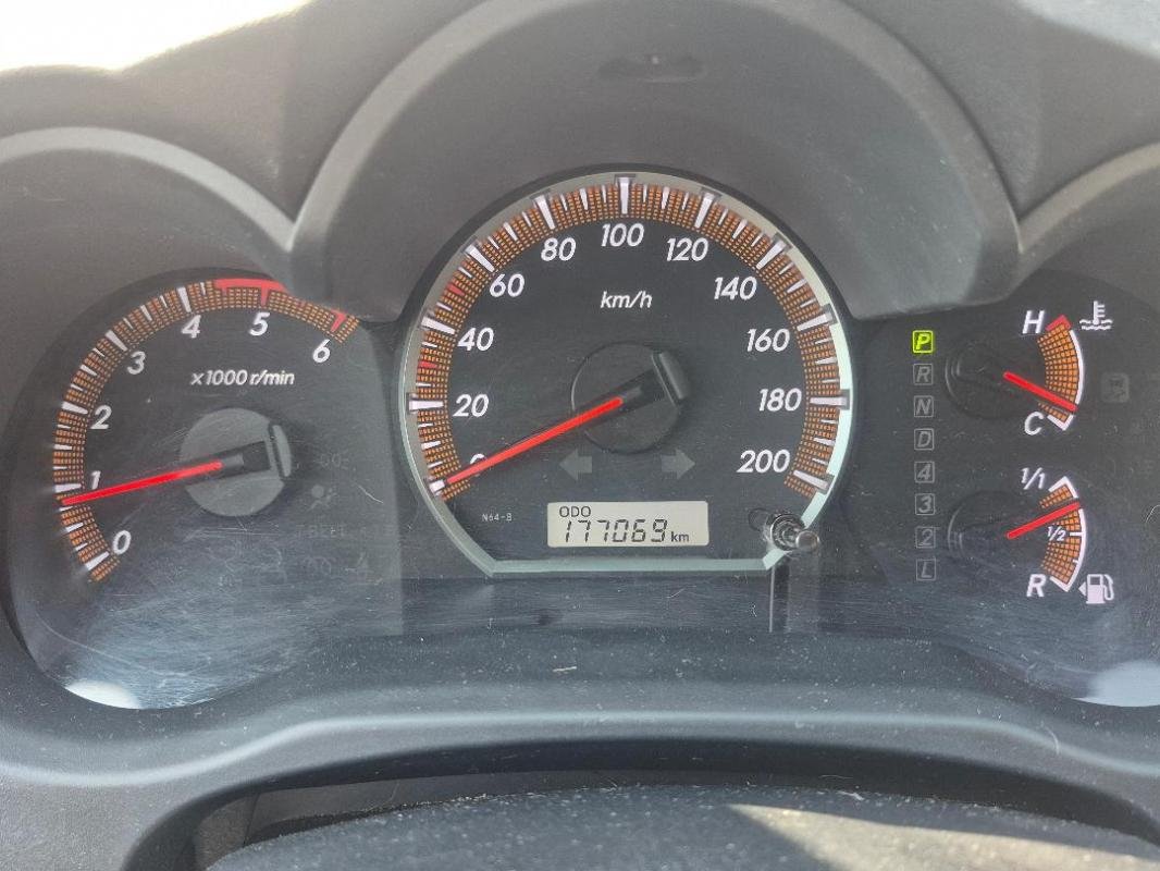 Toyota Hilux - Photo 20