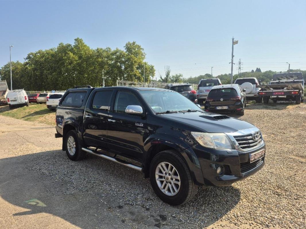 Toyota Hilux - Photo 4