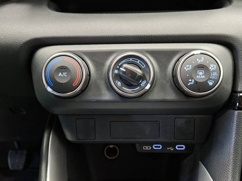 Toyota Yaris - Photo 25