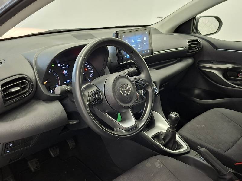 Toyota Yaris - Photo 10