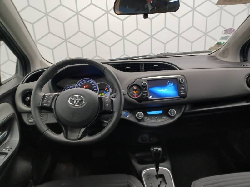 Toyota Yaris - Photo 11