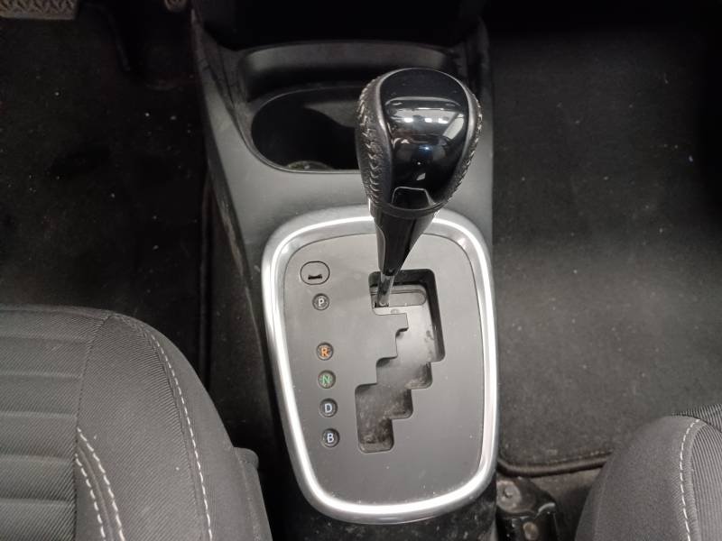 Toyota Yaris - Photo 17