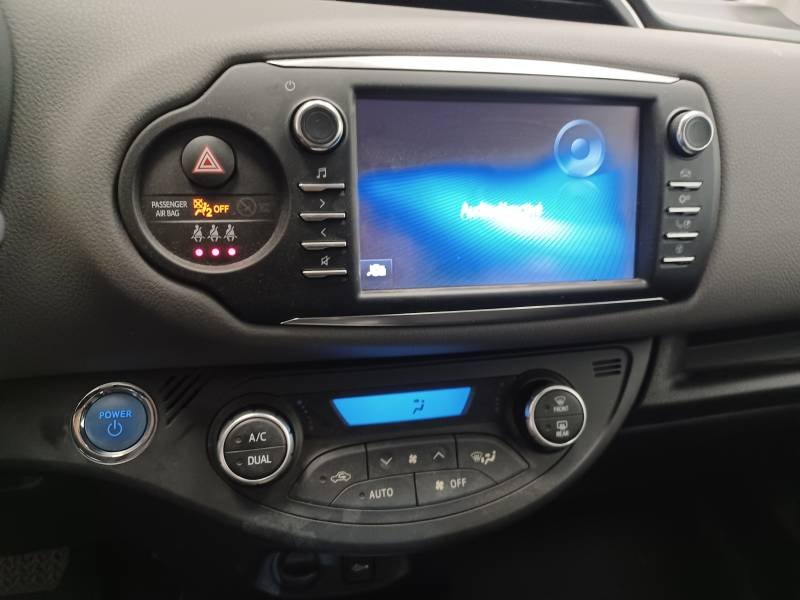 Toyota Yaris - Photo 18