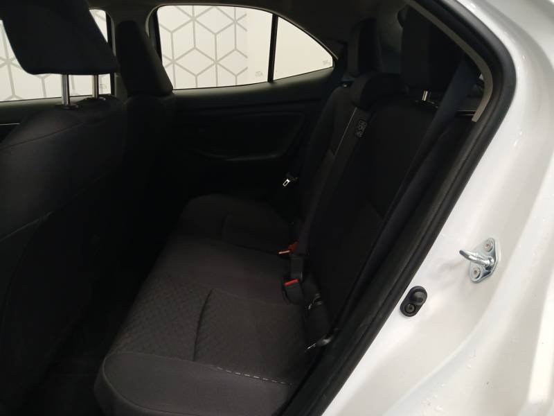 Toyota Yaris - Photo 13