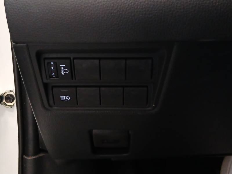 Toyota Yaris - Photo 23