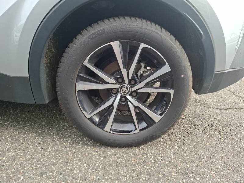 Toyota C-HR - Photo 9