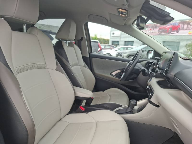 Toyota Yaris - Photo 12