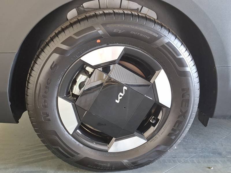 Kia PV5 - Photo 16
