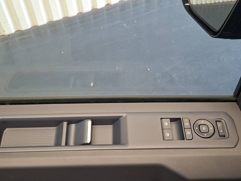 Kia PV5 - Photo 36