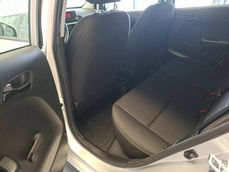 Kia Picanto - Photo 29