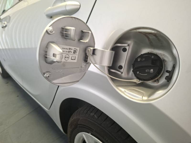 Kia Picanto - Photo 36
