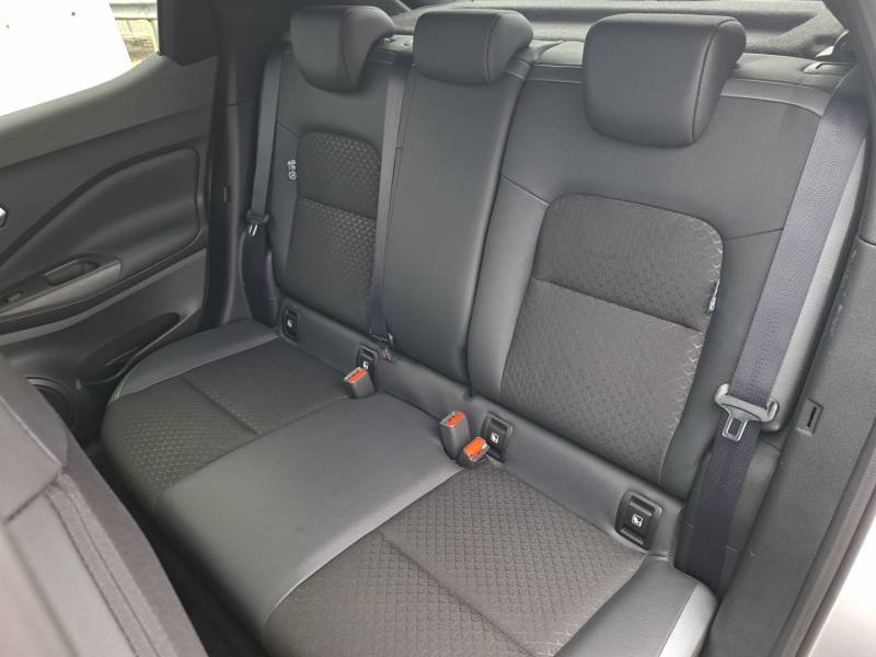 Nissan Juke - Photo 25