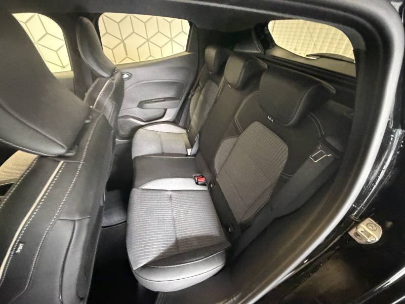 Renault Clio - Photo 19
