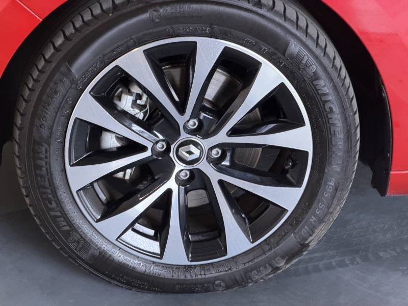 Renault Clio - Photo 17
