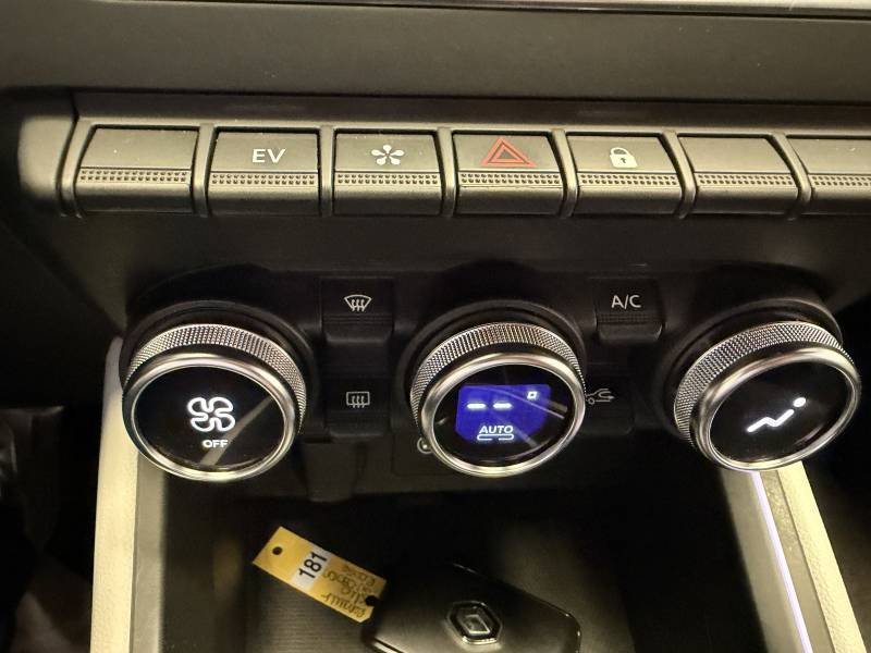 Renault Clio - Photo 39