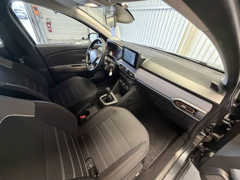 Dacia Sandero - Photo 28