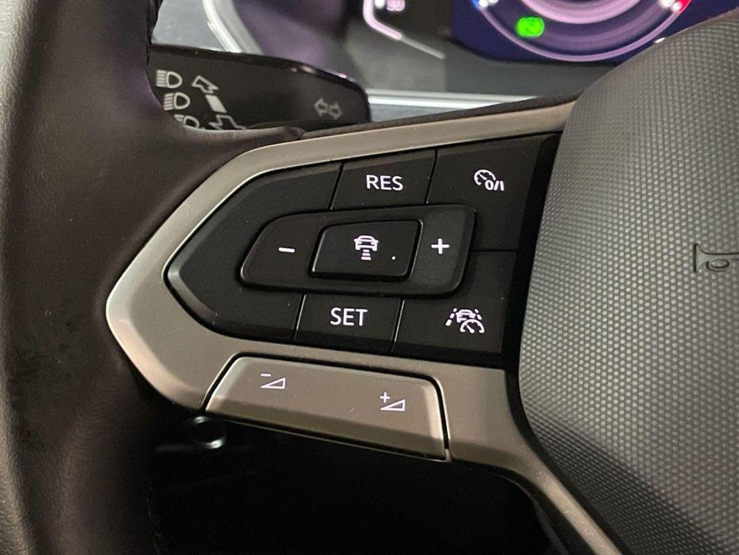 Volkswagen Tiguan - Photo 21