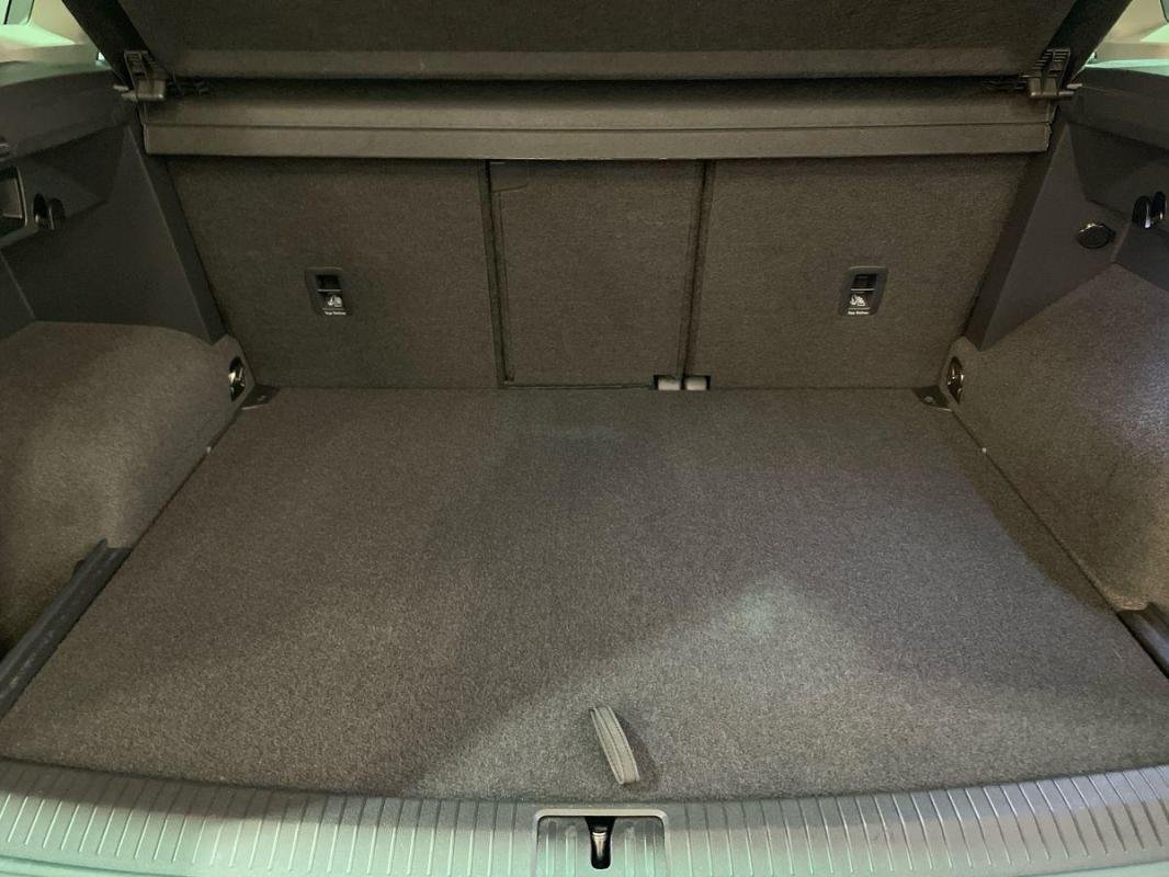 Volkswagen Tiguan - Photo 31