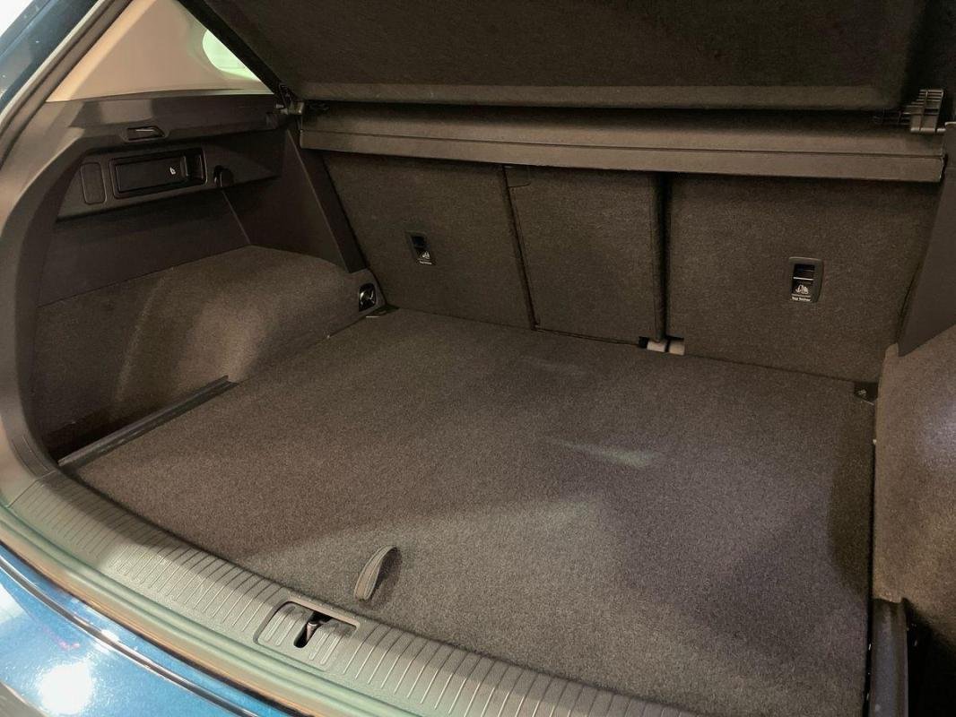 Volkswagen Tiguan - Photo 32
