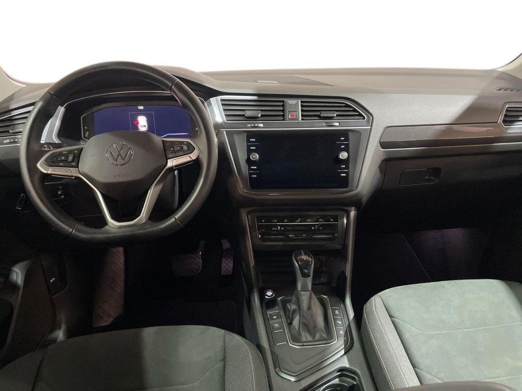 Volkswagen Tiguan - Photo 8