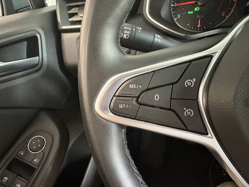 Renault Clio - Photo 24