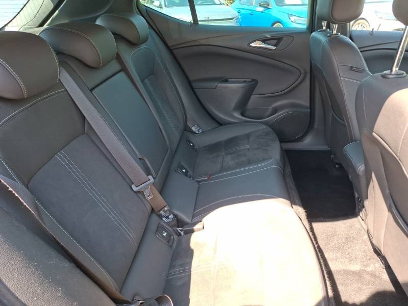 Opel Astra - Photo 14