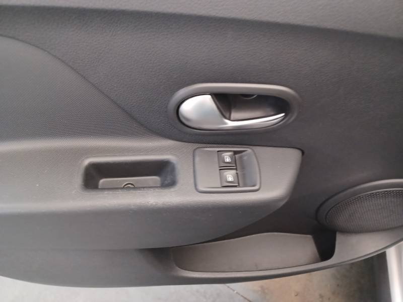 Dacia Sandero - Photo 32