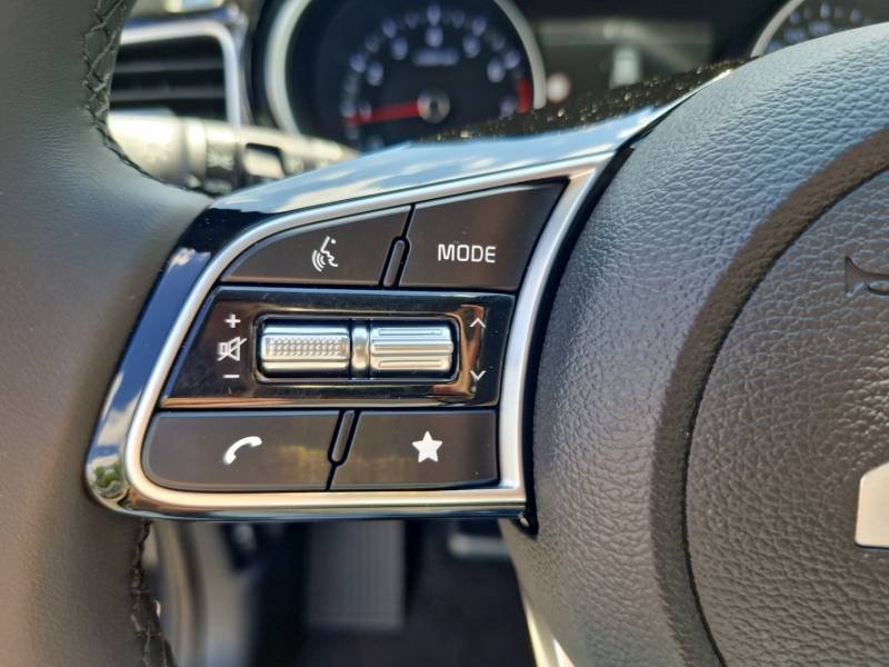 Kia CEED - Photo 33