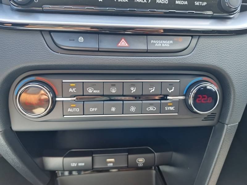 Kia CEED - Photo 38