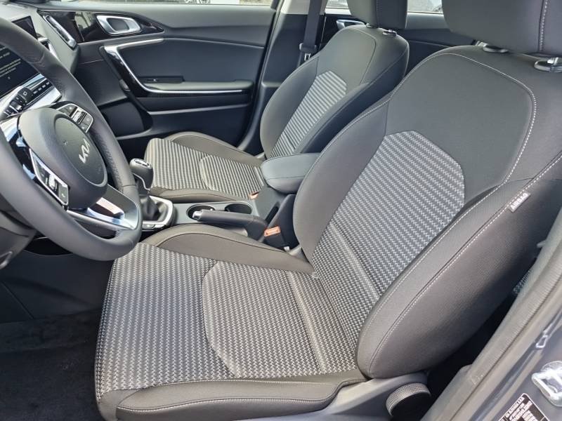 Kia CEED - Photo 10