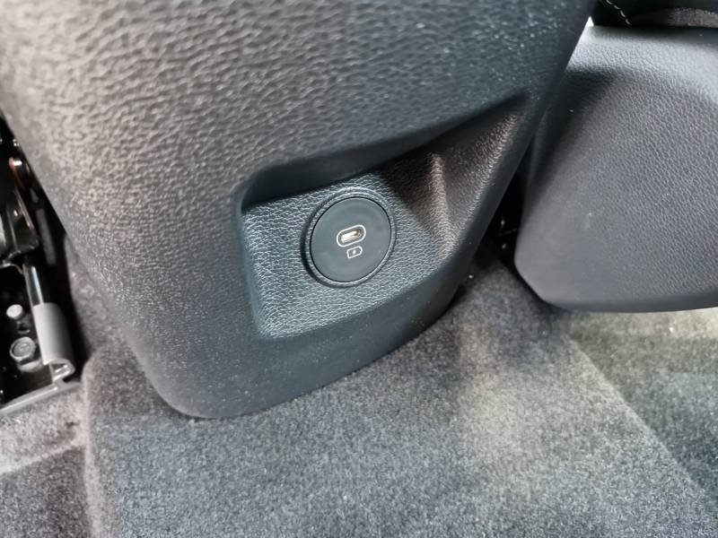 Kia Xceed - Photo 25