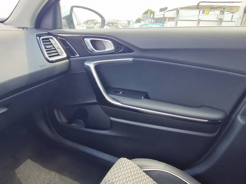 Kia Xceed - Photo 50
