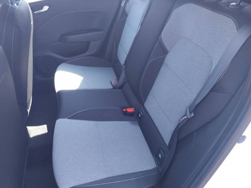Renault Clio - Photo 12