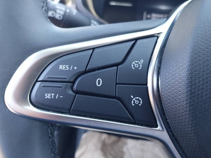 Renault Clio - Photo 22
