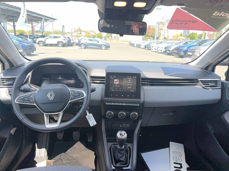 Renault Clio - Photo 20