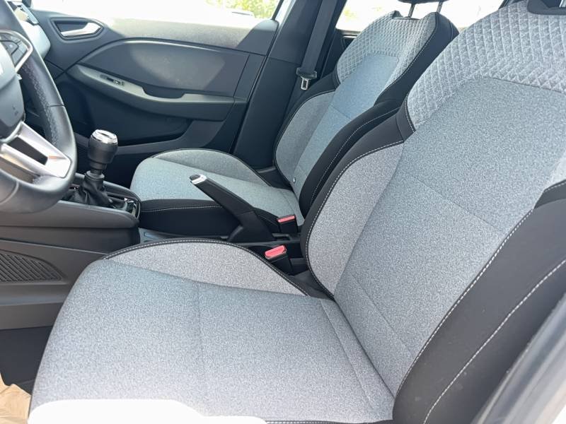 Renault Clio - Photo 23