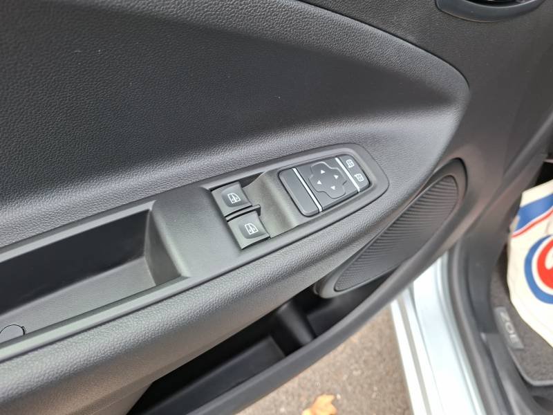 Renault Zoe - Photo 24