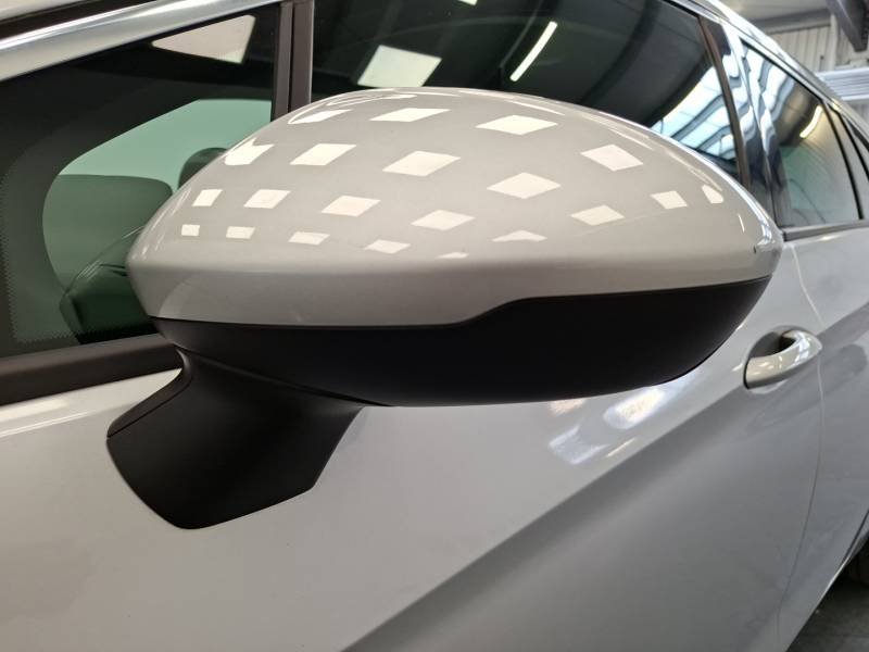 Opel Astra - Photo 24