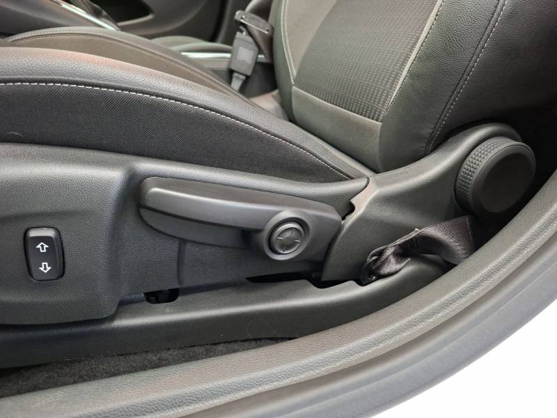 Opel Astra - Photo 37